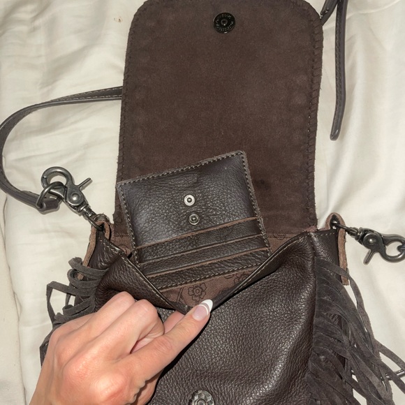 MONTANA WEST FRIDGE LEATHER PURSE LIGHTLY WORN - Picture 7 of 8